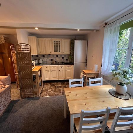 The Annexe - 10 Howards Croft Mile End 外观 照片